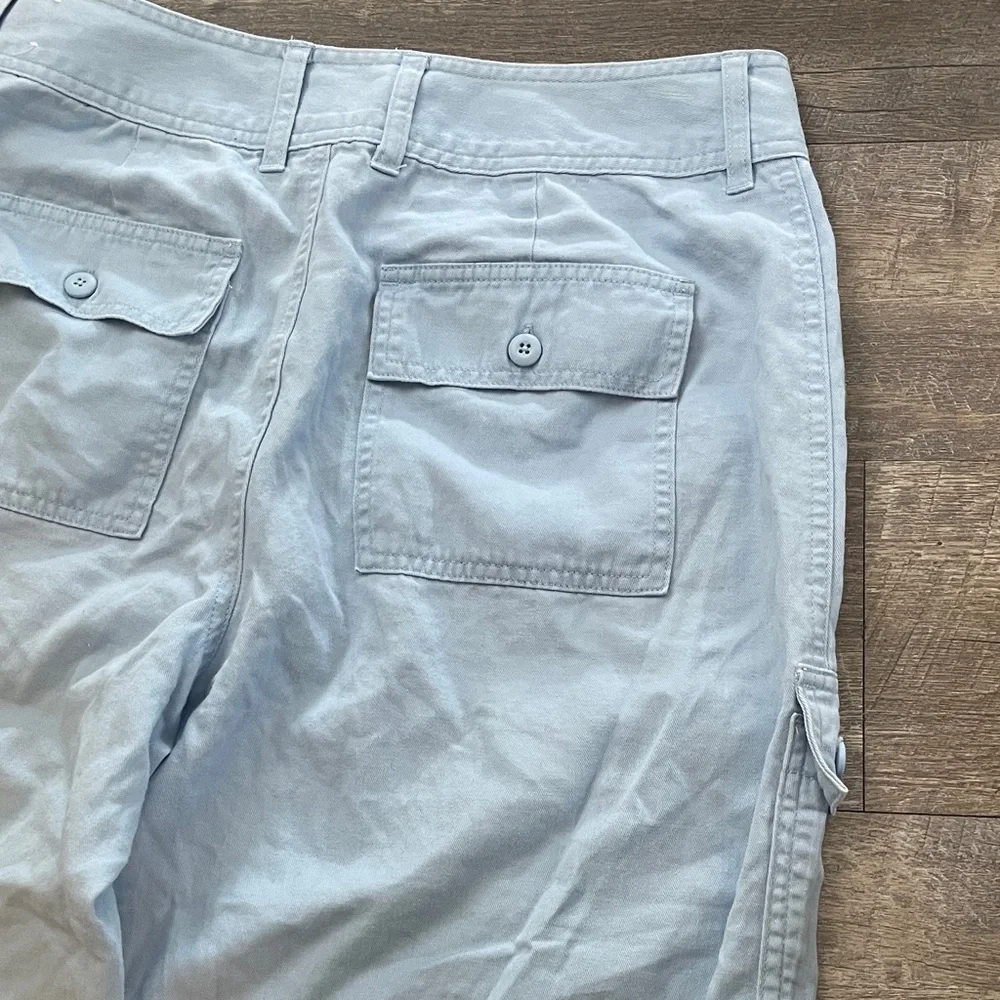 Riveted By‎ Lee Women's Light Blue Capris